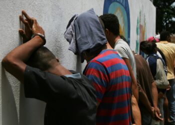 Arrestaron a un adolescente  por descuartizar 17 reses