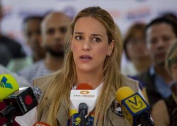 Tintori relanza junto a partido de López campaña por "crisis humanitaria"
