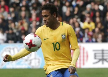 Cristiano y Neymar, confiados de cara al sorteo, pero Messi es más cauto