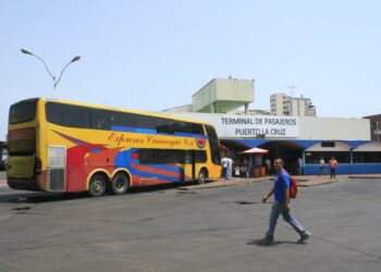 Inspeccionan unidades de transporte en terminales terrestres de Anzoátegui