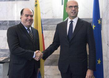 Borges se reunió con canciller italiano, que pidió devolver poderes a la AN