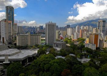 Parte de Caracas y estados vecinos se quedan sin luz