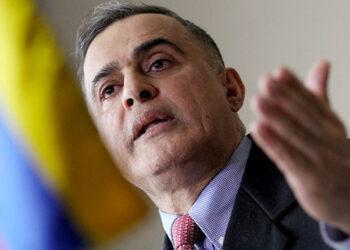 Fiscal venezolano: permisos de viaje de niños que iban a Perú eran falsos