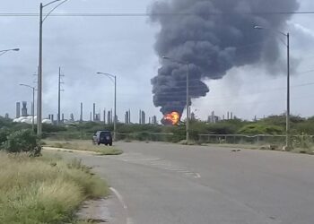 Reportan nueva explosión en complejo refinador de Amuay