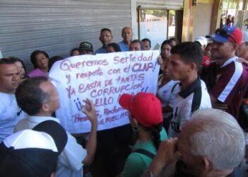 Vecinos de Bello Mar protestaron por cajas de Clap
