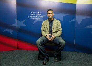 Capriles afirma que él o Leopoldo López podrían dirigir el país
