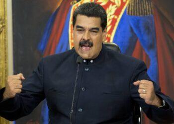 Maduro regresa a Venezuela tras celebrar en Cuba los 13 años de la Alba