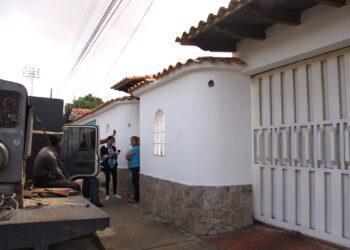 Polisosir ultimó a dos sujetos luego  de  asaltar en una quinta de El Tigre