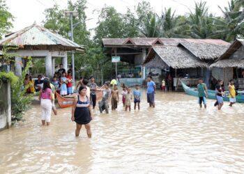 La tormenta Tembin deja más de 130 muertos en el sur Filipinas