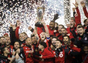 Toronto se adjudicó su primer gallardete en la MLS