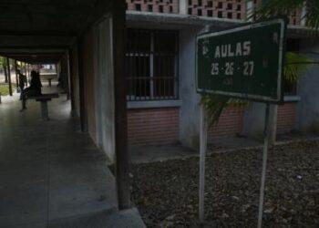 La UDO Anzoátegui parece una “casa fantasma"