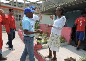 Entregaron viviendas y anunciaron plan de suministro de agua en Isla Telésforo