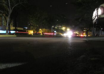 Avenida Municipal porteña requiere alumbrado
