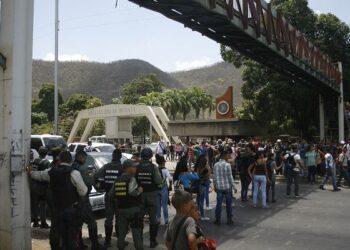 Udistas exigen respeto para el pasaje estudiantil