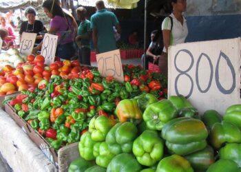 “Un  millón sólo alcanza para un  kilo de papa”