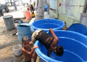 Vecinos de la zona alta de Sierra Maestra claman por agua