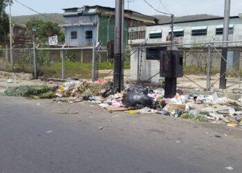 Concejal: en la parte alta de Puerto La Cruz no se recoge la basura desde hace más de dos meses