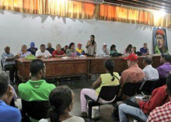 Concejales de Sotillo adecuan ordenanza para intervención del mercado municipal