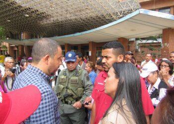 Autoridades del Cleanz y alcaldía inspeccionaron el hospital Luis Razetti de Barcelona