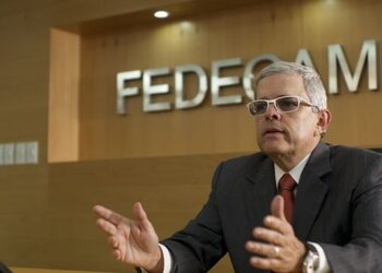 Fedecámaras advierte sobre los riesgos en cambio de moneda referencial