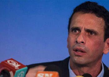 Henrique Capriles exige postergar elecciones del 6-D