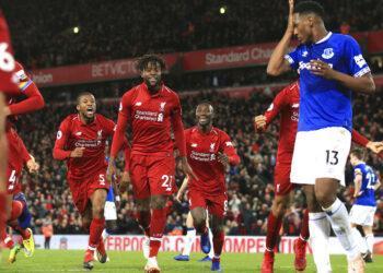 Liverpool, Arsenal y Chelsea ganaron sus respectivos derbis