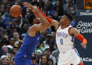 Westbrook y Murray se pelean, Nuggets ganan a Thunder 109-98