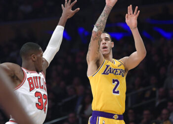 Lonzo Ball fue el conductor en triunfo de Lakers ante Chicago