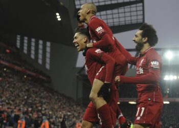 Liverpool impone su pegada ante Crystal Palace
