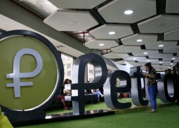 El petro se ubicó en Bs.S 47.727,60 y alcanzó un alza de 24.64%