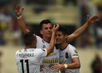 Caracas quiere sacar oro de Arequipa