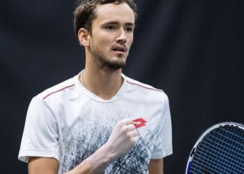 Medvedev derrota a Verdasco en octavos de Rotterdam