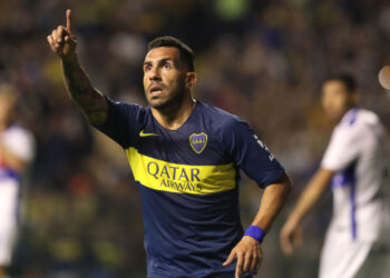 Tevez marcó gol en triunfo de Boca Juniors en Argentina