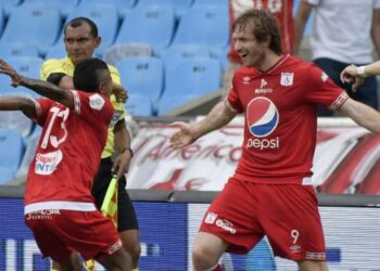 Fernando Aristiguieta anotó triplete en victoria ante Independiente de Medellín