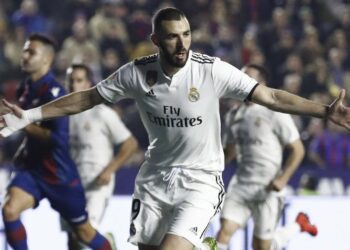 Con dos penales, Real Madrid supera a Levante