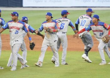 Dominicana vence a Puerto Rico al iniciar Serie del Caribe