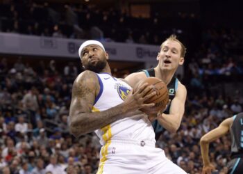 DeMarcus Cousins comandó la victoria de Warriors