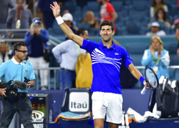 Djokovic e Isner avanzaron a 4tos de Final en Miami