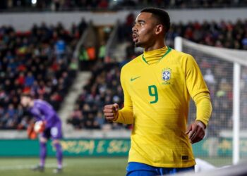 Con doblete de Gabriel Jesús, Brasil vence a República Checa