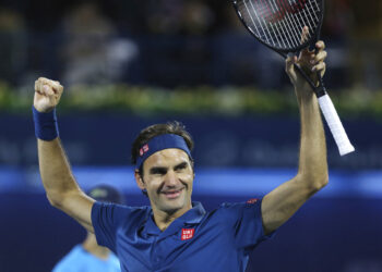 Federer ganó en Dubai y llegó a 100 títulos en su carrera
