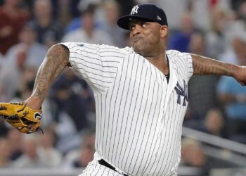 Sabathia lanza por 1ra vez desde procedimiento cardiaco