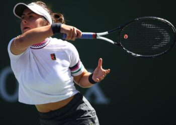 Andreescu y Kerber disputarán final de Indian Wells