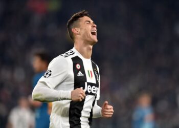 Allegri: Juventus no arriesgará a Cristiano ante Ajax