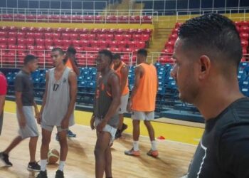 Colmenares: “Trabajaremos para ser más fuertes en lo táctico y psicológico”