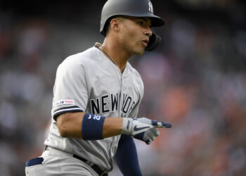 Gleyber Torres descargó dos bombazos ante Baltimore