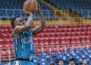 Gladiadores combinó explosiva ofensiva con asfixiante defensa