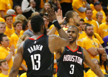 Harden y Houston colocaron a Utah contra las cuerdas