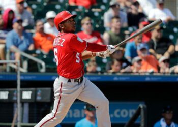 Adrián Sánchez fue subido a las Grandes Ligas por Nacionales de Washington