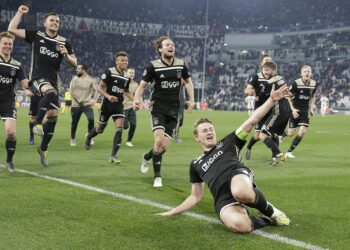 Ajax liquida a la Juventus de Cristiano y está en semis