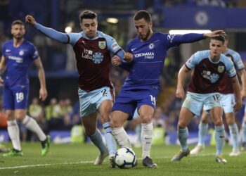 Chelsea empata con Burnley y sube al cuarto sitio de la Liga Premier inglesa